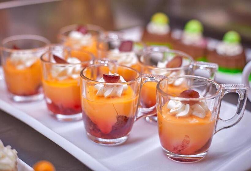 Отель Goma Serena