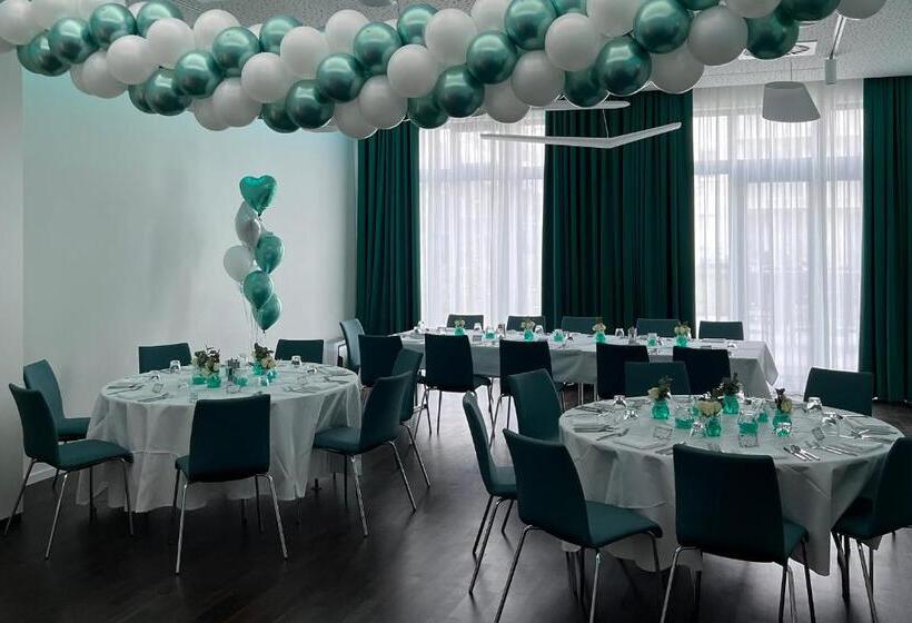 בית מלון כפרי Grimm´s Berlin Potsdam