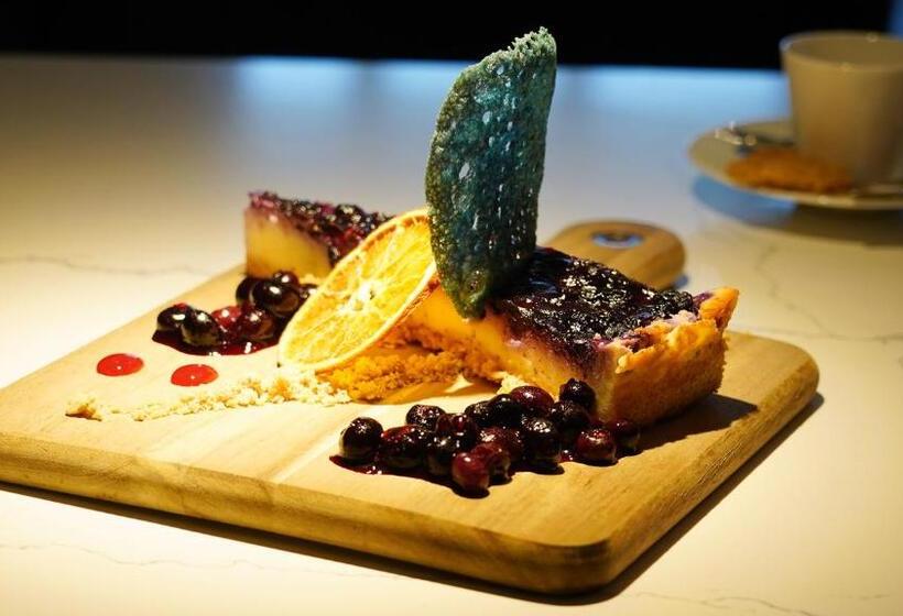 Отель Grimm´s Berlin Potsdam