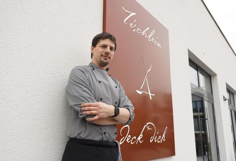 Отель Grimm´s Berlin Potsdam