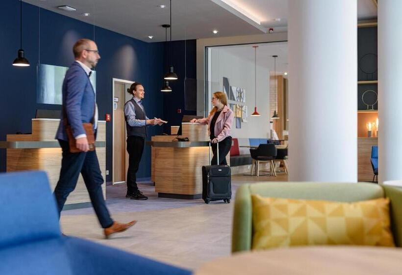 호텔 Holiday Inn Express   Fulda, An Ihg