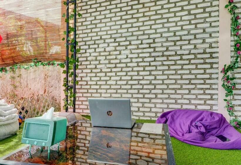 酒店 Koolkost Female Syariah Unjani University Cimahi (minimum Stay 6 Nights)