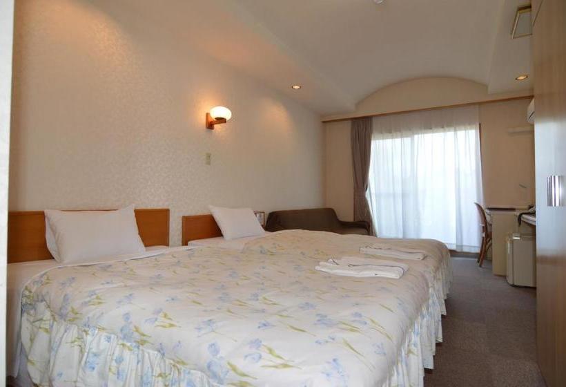 בית מלון כפרי Kosaka Gold Palace