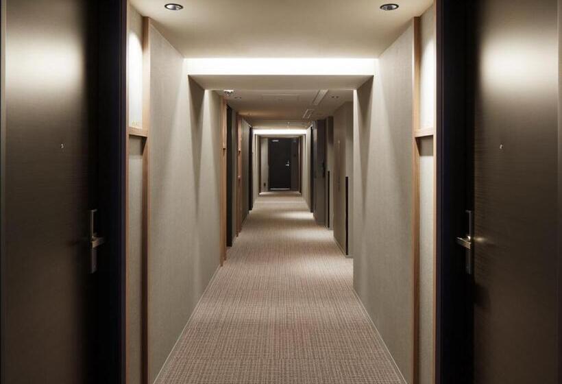 Lamp Light Books Hotel Sapporo