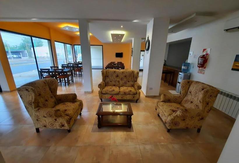 Отель Las Moras Catriel