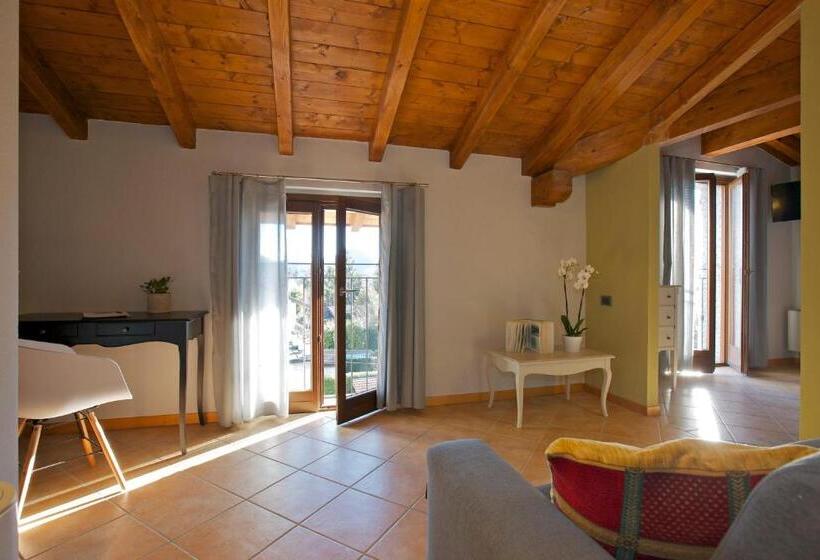 فندق Milano & Apartments