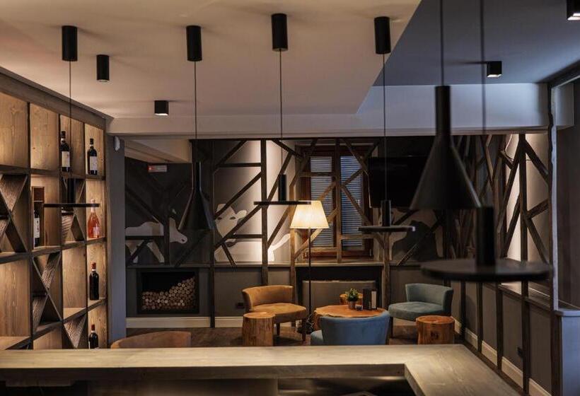 فندق Milano & Apartments