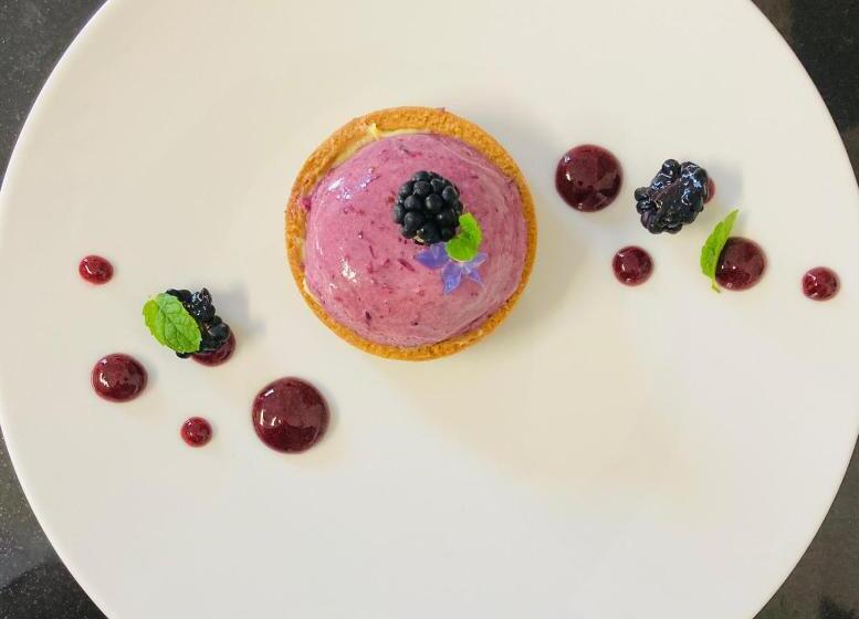 فندق Milano & Apartments