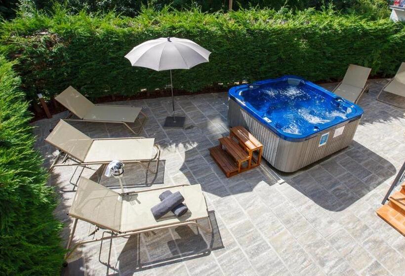 فندق Milano & Apartments