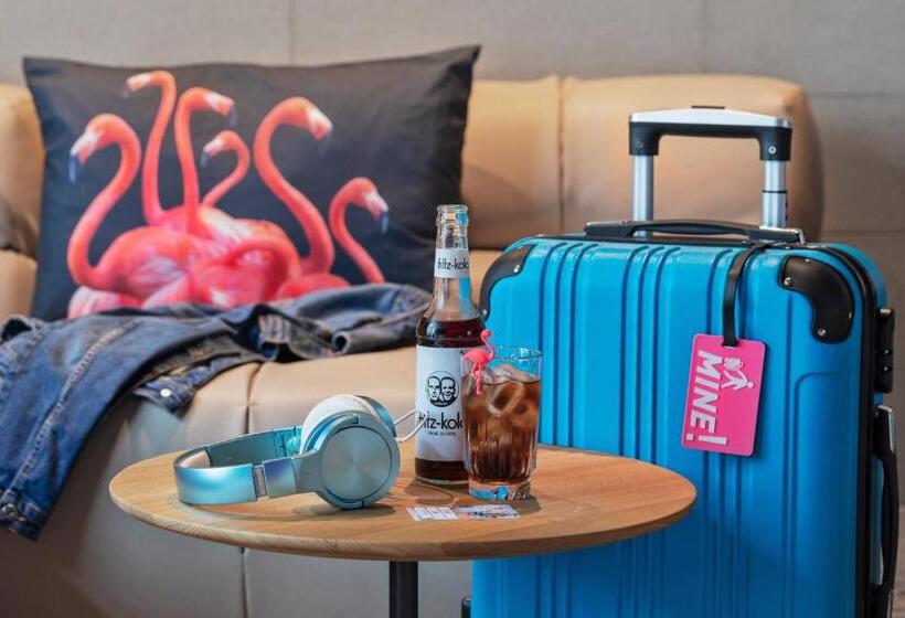 酒店 Moxy Rapperswil