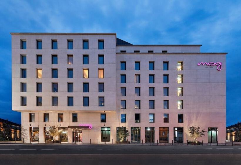 酒店 Moxy Rapperswil