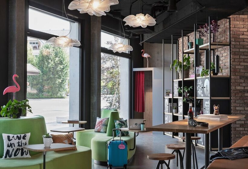 酒店 Moxy Rapperswil