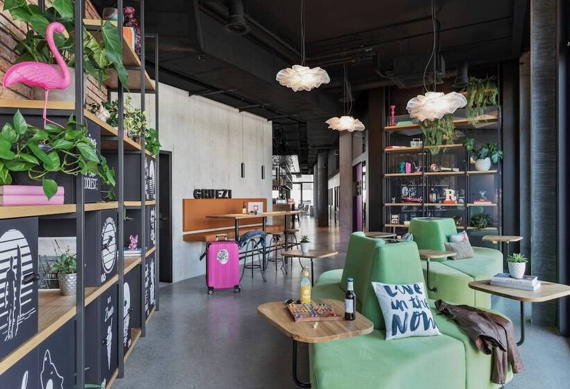 酒店 Moxy Rapperswil