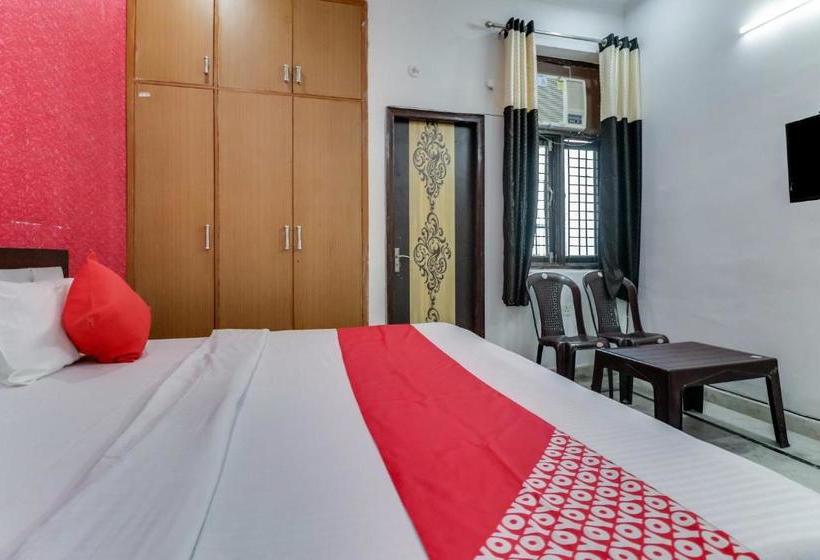 ホテル Oyo 79428 Saanj Bnb