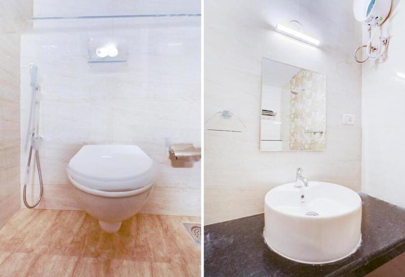 Отель Oyo 80204 Collection O Villa Do Flor