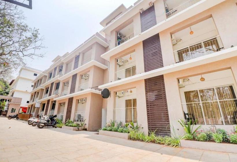 Отель Oyo 80204 Collection O Villa Do Flor