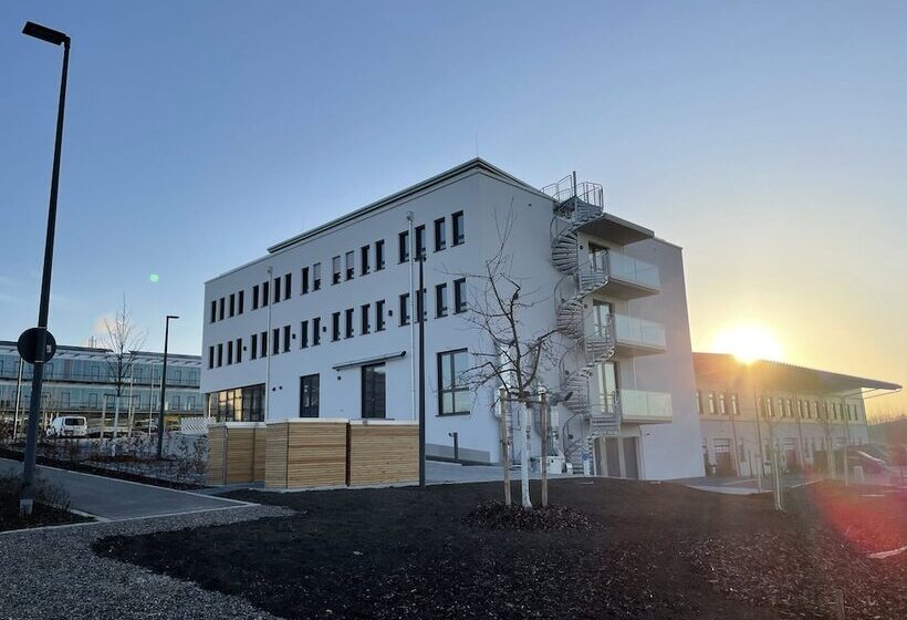 Отель Poellners 20 Min Von München Hbf