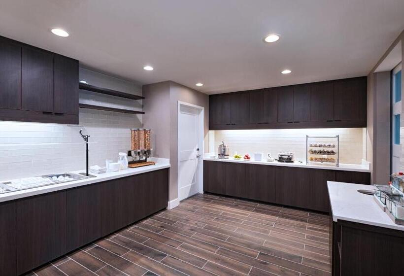 酒店 Residence Inn New Brunswick Tower Center Blvd