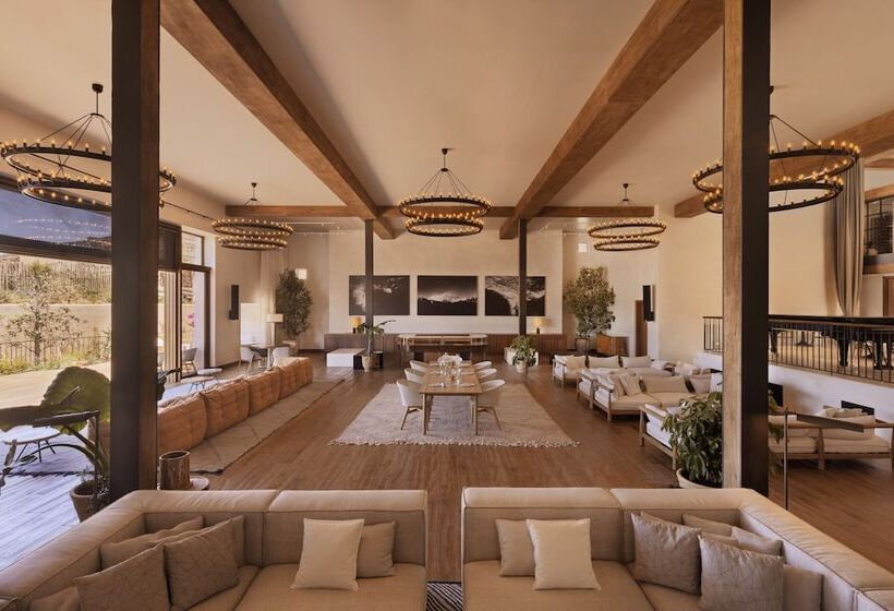 בית מלון כפרי Six Senses Ibiza