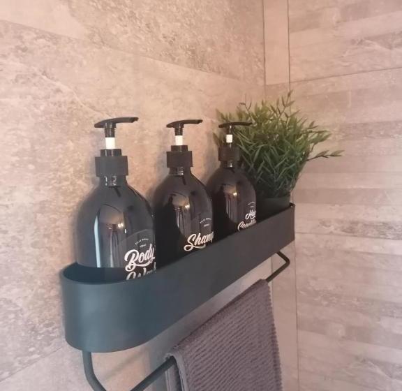 فندق Villa Otivar   Rio Verde