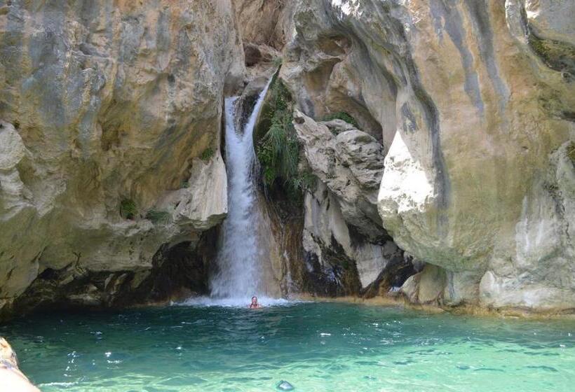 فندق Villa Otivar   Rio Verde