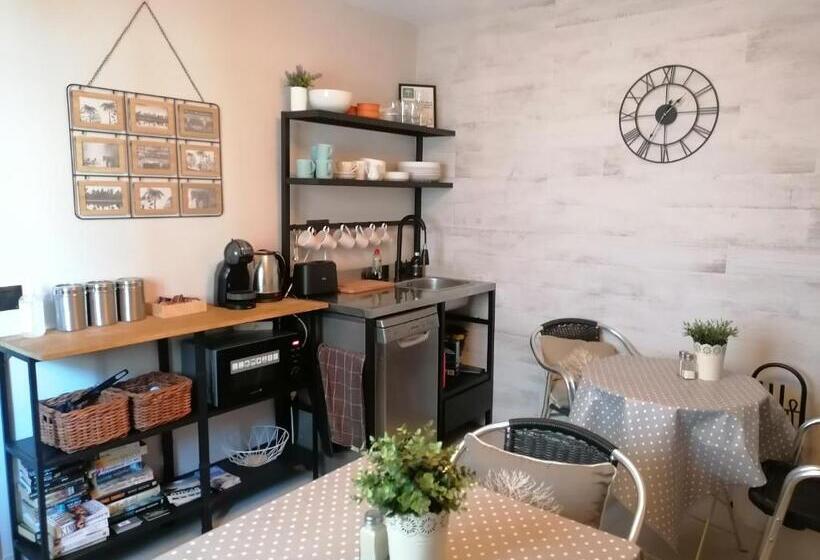 בית מלון כפרי Villa Otivar   Rio Verde