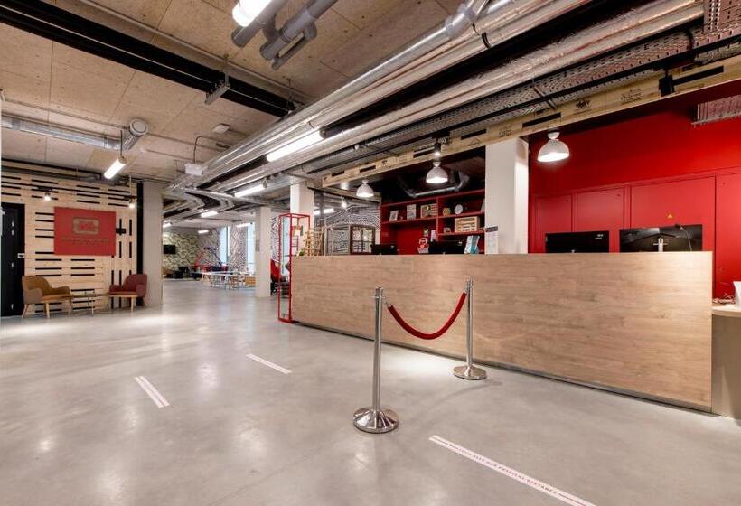 Meininger Hotel Bordeaux Gare Saint Jean