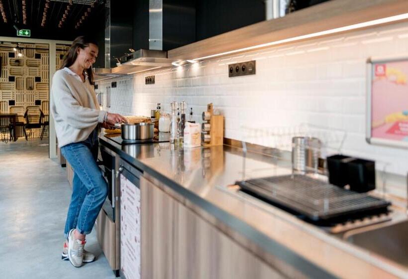 Meininger Hotel Bordeaux Gare Saint Jean