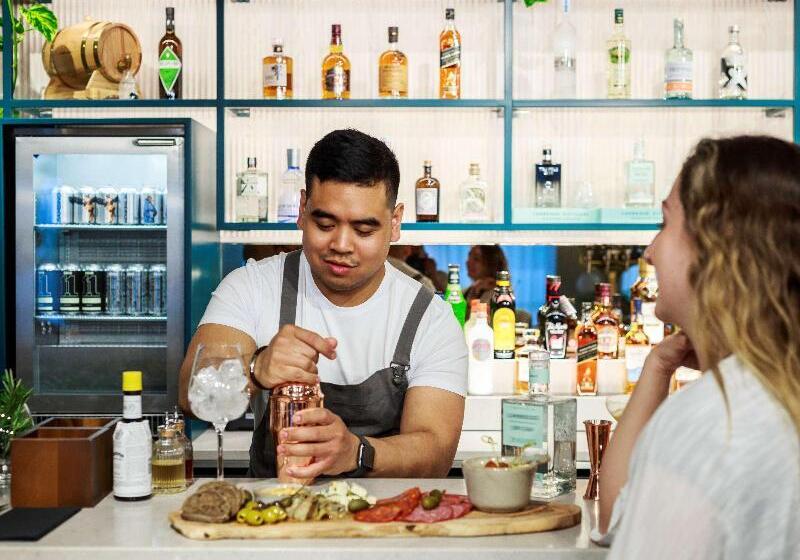 Novotel Cambridge North