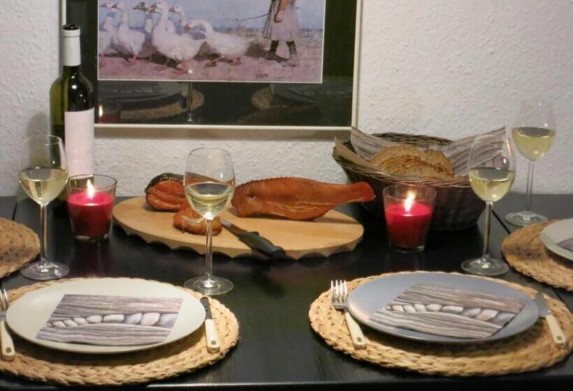 리조트 Ferienwohnungen Mit Seeblick Und Sauna