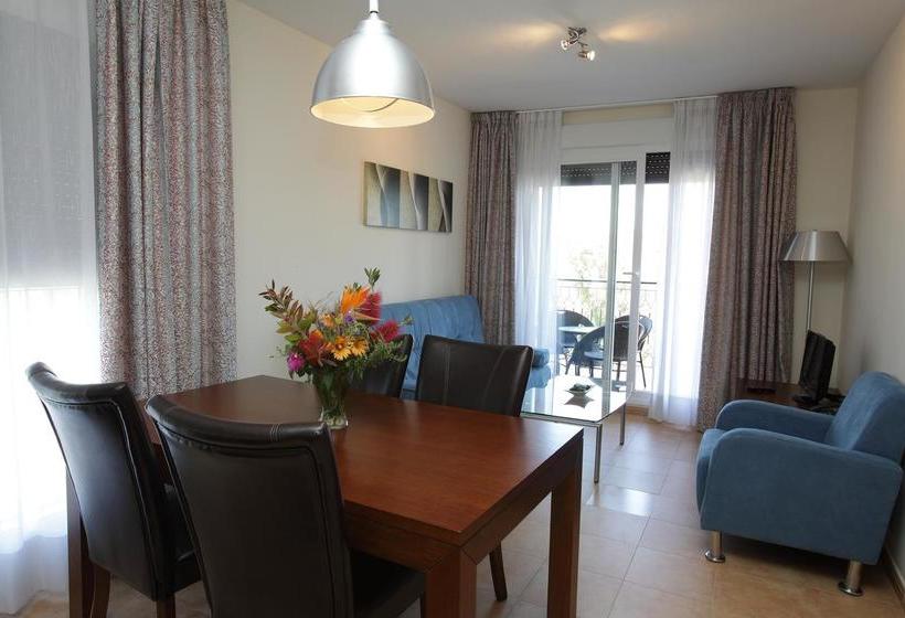 Apartamentos Turisticos Aguilas De Los Collados