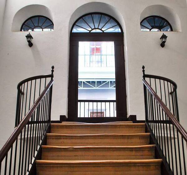 Apartamentos Larga 70