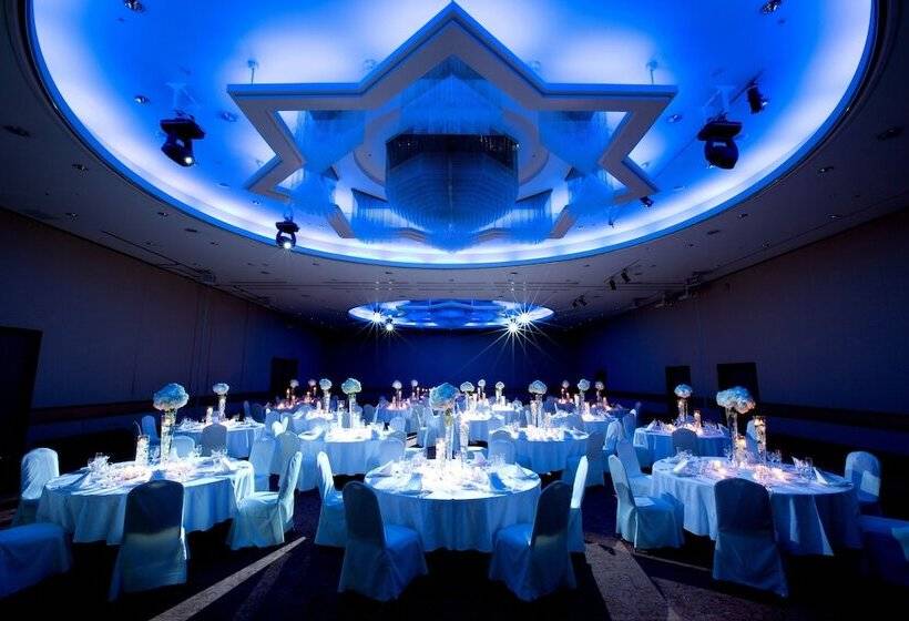 Art Hotel Hirosaki City