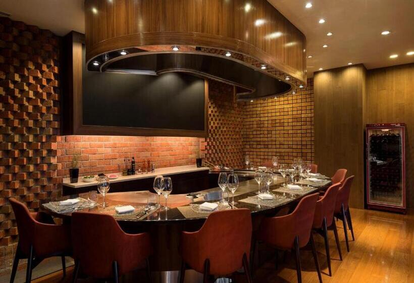 Art Hotel Hirosaki City