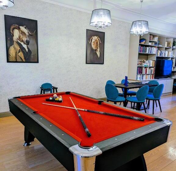 호텔 Arverna Vichy Clt