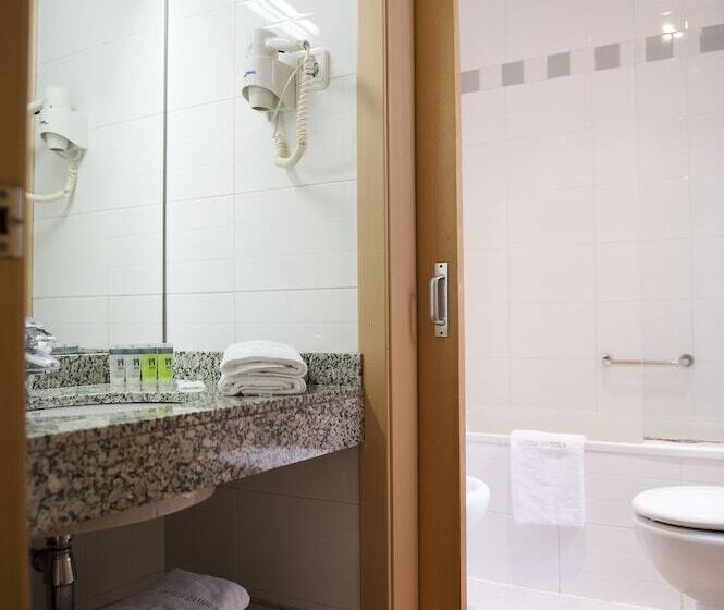 Aspasios Plaza Real Apartments