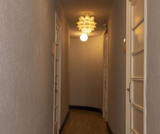 مبيت وإفطار Hi Valencia Canovas