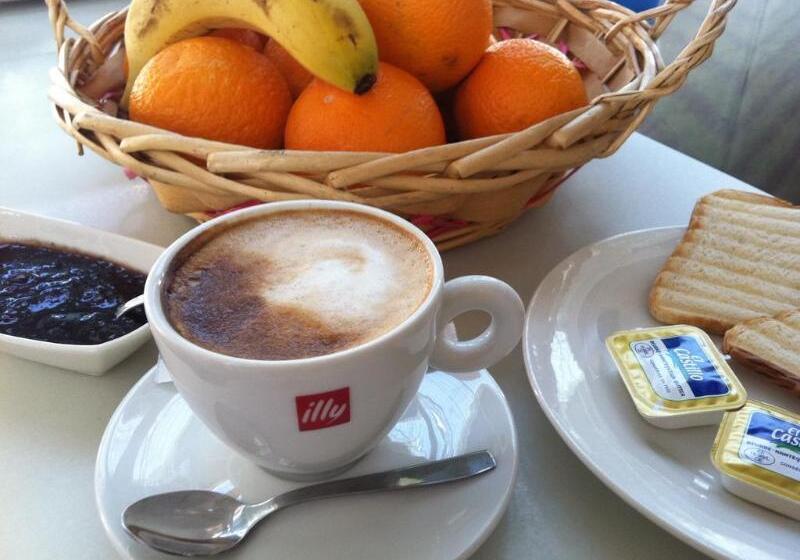 مبيت وإفطار Hi Valencia Canovas