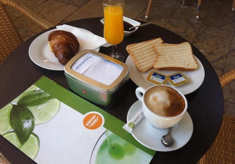 مبيت وإفطار Hi Valencia Canovas