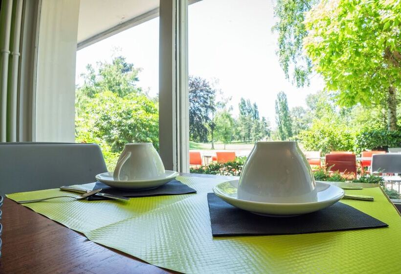 Brit Hotel Le Parc Vichy