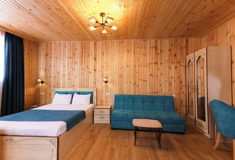 בית מלון כפרי Aeetes Palace