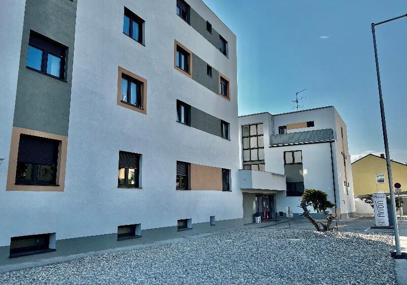 فندق Arion Airport