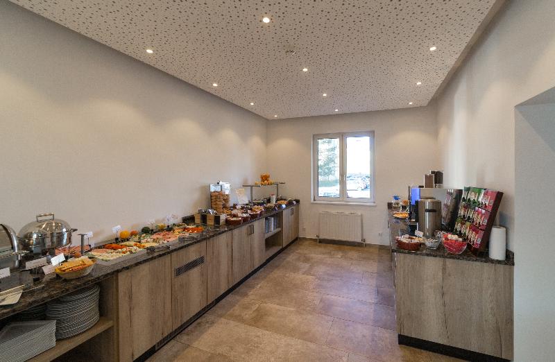 فندق Arion Airport