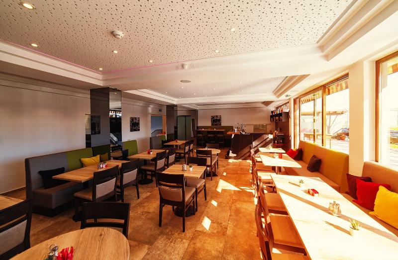 فندق Arion Airport