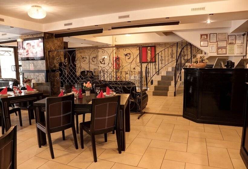 Avis Hotel By Ws Group