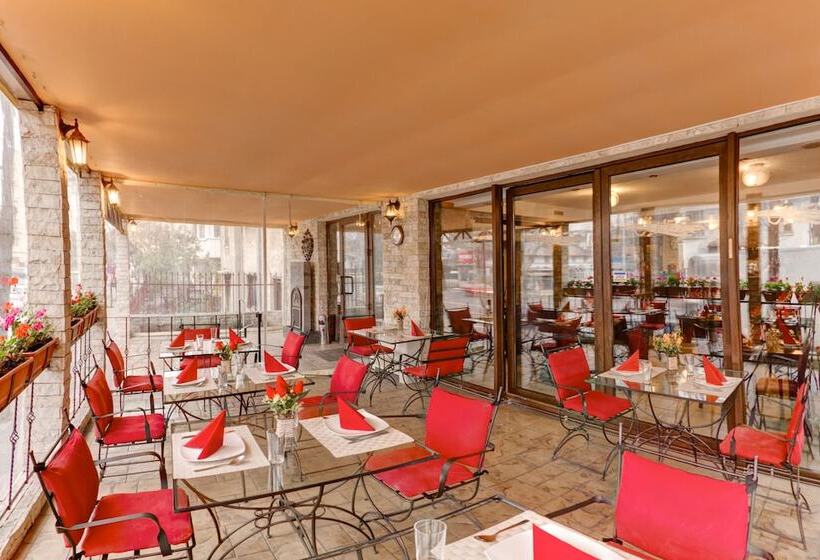 Avis Hotel By Ws Group