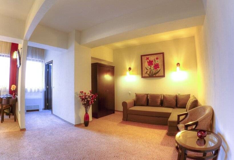 Avis Hotel By Ws Group