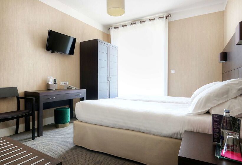 Отель Best Western Hôtel Brittany La Baule Centre & Plages