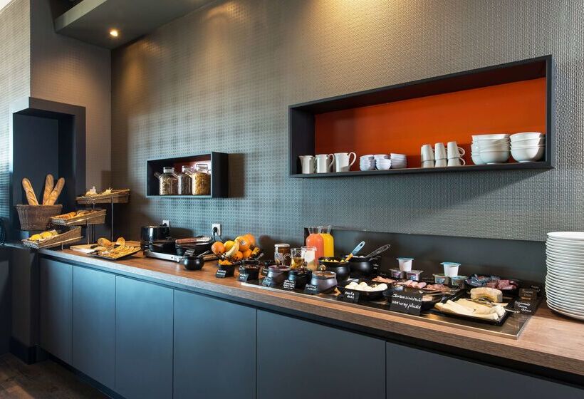 Best Western Hotel De La Plage Saint Marc Sur Mer