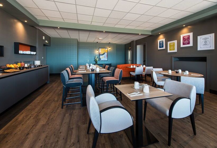 Best Western Hotel De La Plage Saint Marc Sur Mer